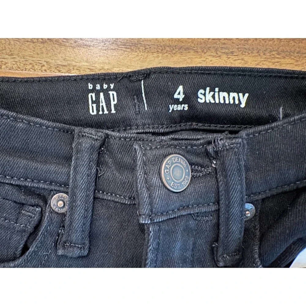 NWT Baby Gap Skinny Jeans, Black, Size 4T